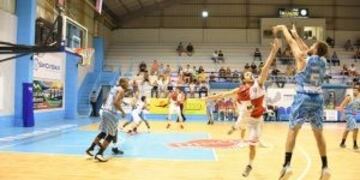 Oberá Tenis Club ante San Isidro\u002E (Oberáonline)