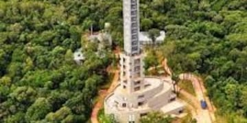 La Cruz de Santa Ana un símbolo religioso convertido en atractivo turístico\u002E Ahora el templo local es la cabeza de la parroquia Loreto-Santa Ana\u002E (Misiones Online)