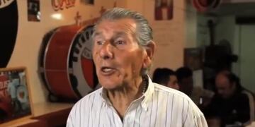 El simpatizante santafesino vio la inauguración del estadio Brigadier López en 1946\u002E (Fútbol Para Todos)