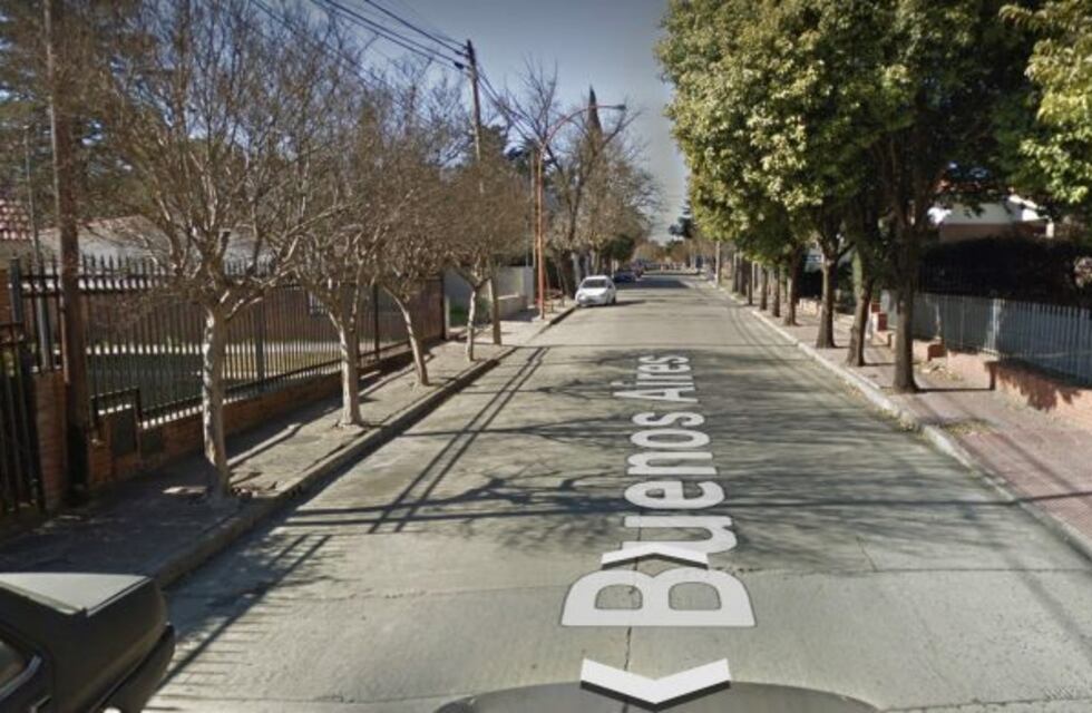 Carlos Paz: mujer policía detuvo a un delincuente por robar un celular de un auto