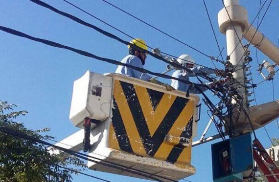 Una falla eléctrica dejó sin luz a la ciudad de Mendoza