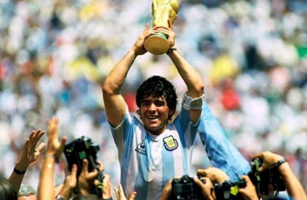 Diego Maradona: "La 10 va a ser siempre mía"