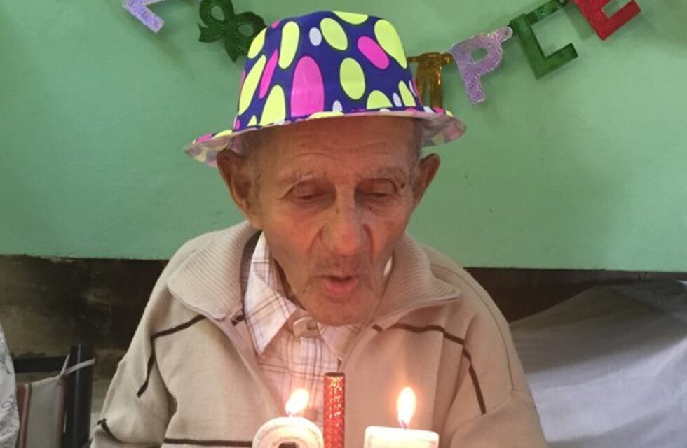 El abuelo más antiguo del Hogar de Ancianos de Arroyito festejó los 95 años