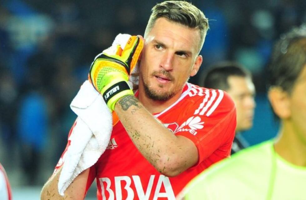 Franco Armani se reunirá con Jorge Sampaoli