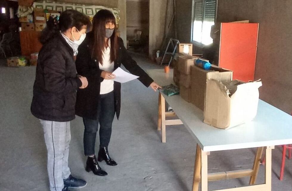 Desarrollo Social entregó golosinas a merenderos