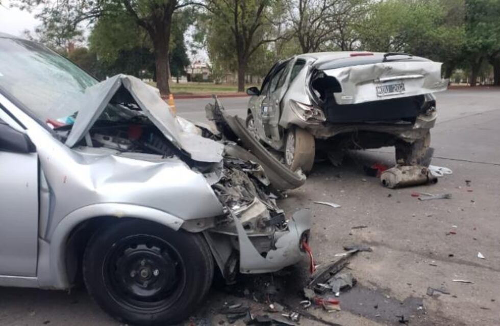 Espectacular accidente en Córdoba y sin heridos graves