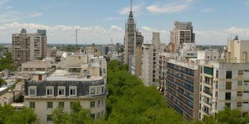 La comuna capitalina lanzó un plan de urbanización que incluye beneficios para las obras de construcción que realicen los privados. Orlando Pelichotti/Los Andes