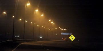 La pareja fue hallada sin vida cerca de las 23 a la vera de la autopista Rosario-Buenos Aires\u002E (Archivo)