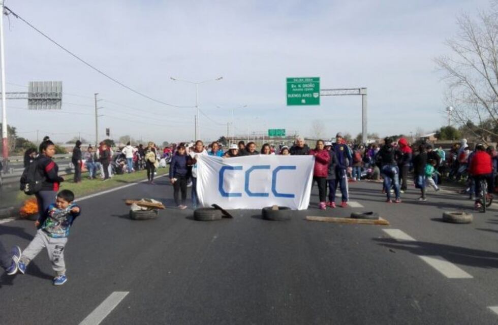 La CCC corta el tránsito hasta el mediodía en tres estratégicas intersecciones de Rosario