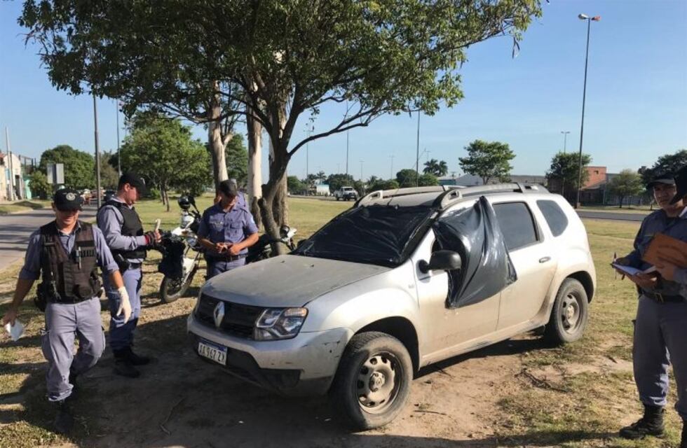 Hallan muerto a un hombre en su camioneta
