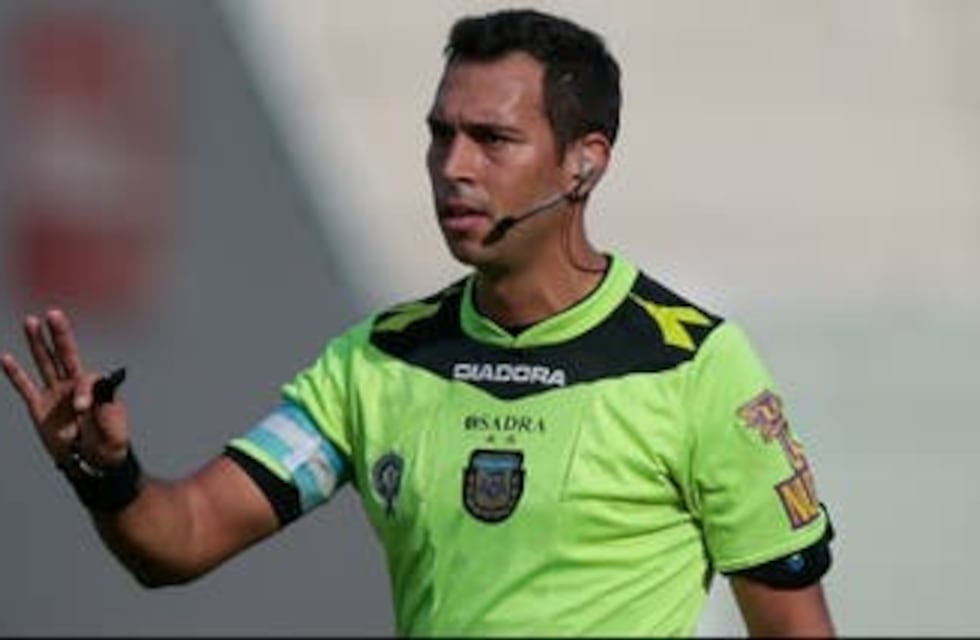 El árbitro del partido entre Central Córdoba y Boca será Facundo Tello