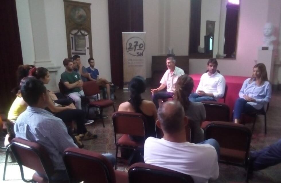 Passaglia encabezó el lanzamiento de la Plaza Activa e instó "a cambiar los hábitos"