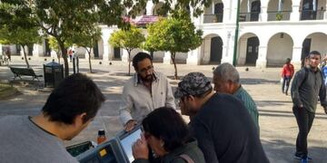 Terminales de voto electrónico (Web)