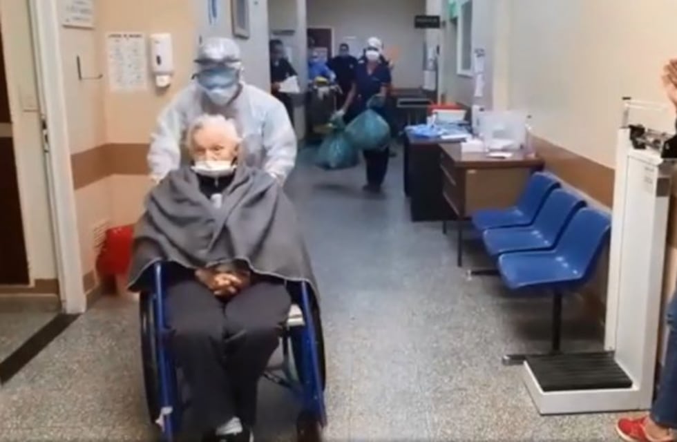 Coronavirus: Nelly, de 94 años, venció la enfermedad y fue dada de alta