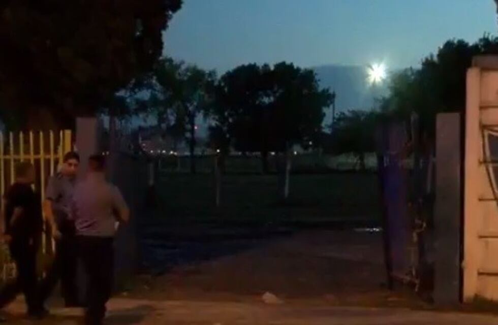 El sereno de un club fue mordido por un perro, sufrió un paro cardíaco y murió