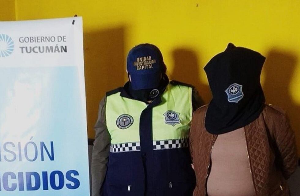 Una mujer fue aprehendida por estar involucrada en un homicidio ocurrido el año pasado