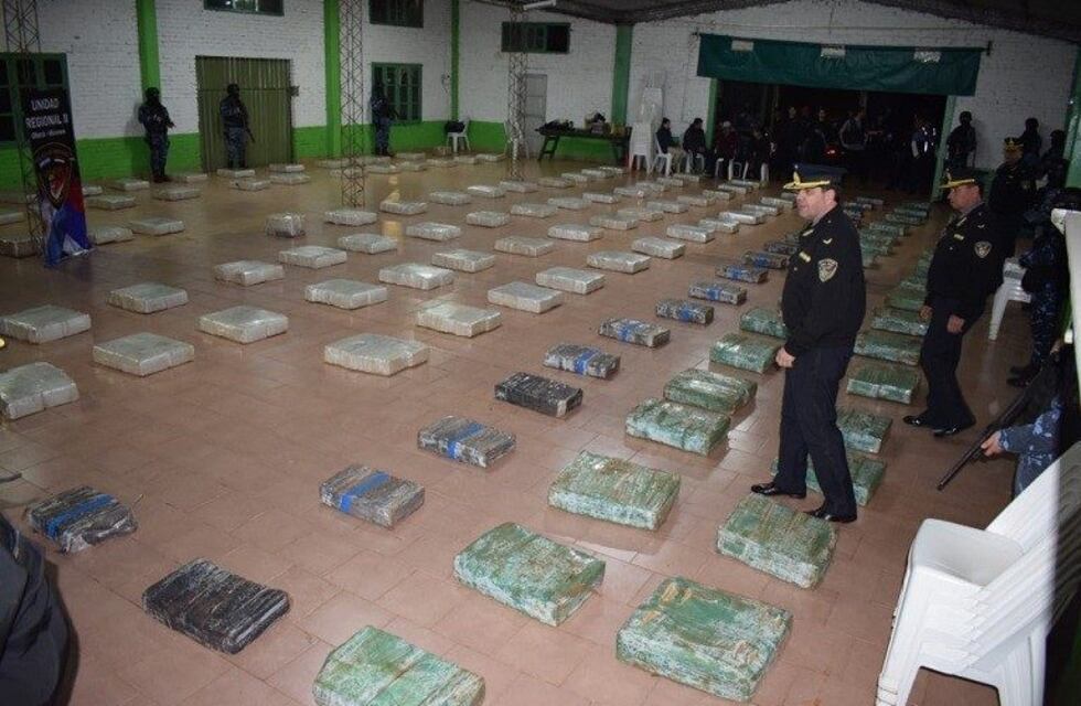 Secuestraron más de tres mil kilos de marihuana ocultos en una vivienda de Oberá