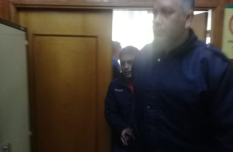 Changarín irá preso 20 años por violar a dos hijas y embarazar a una de ellas