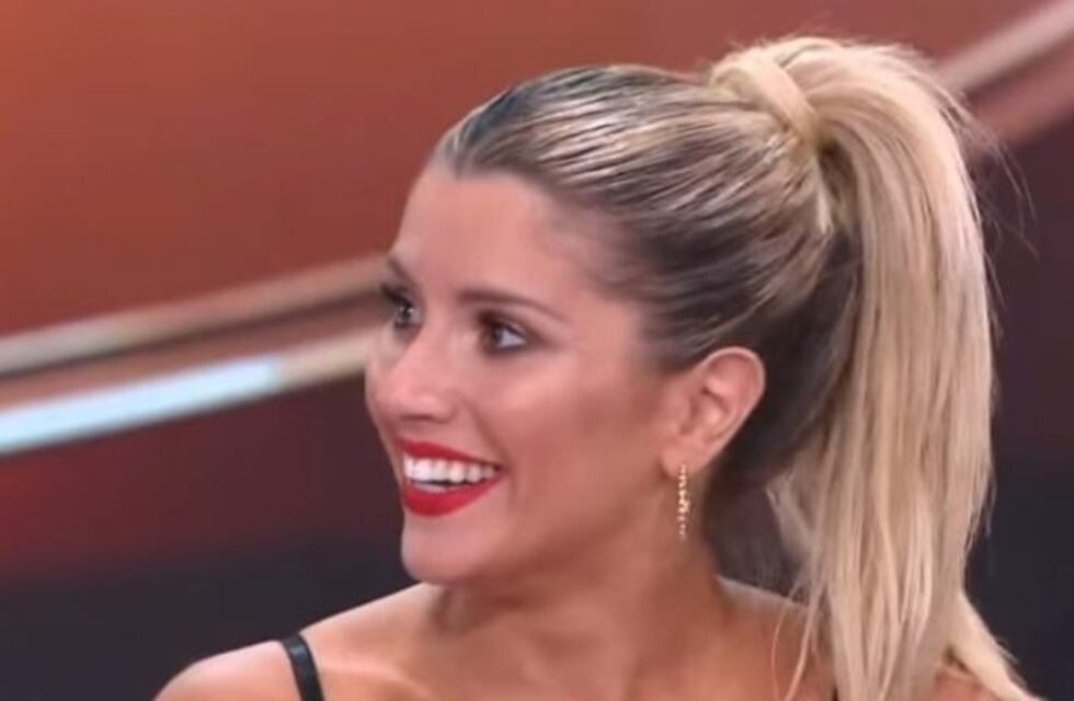 Laurita Fernández volvió a la pista: bailó la Salsa de a tres con su mamá