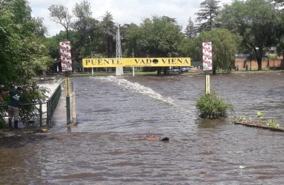 Lluvias en Córdoba: ríos crecidos, rutas cortadas y la Policía pide precaución en las rutas
