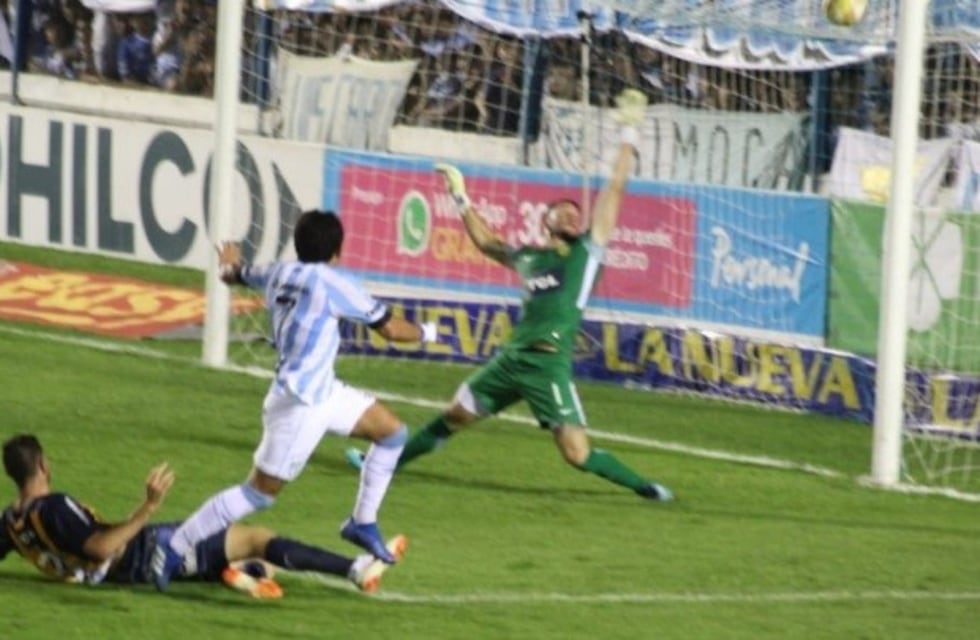 Atlético Tucumán se lo dio vuelta y le ganó a Central 2 a 1