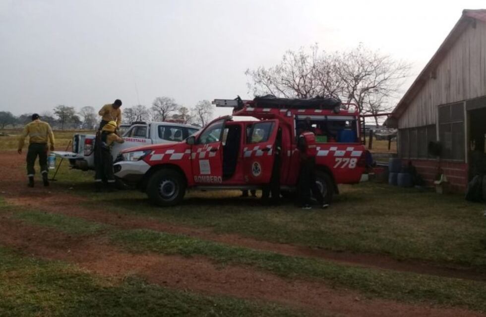 Brigadistas jujeños ya combaten el fuego en los montes bolivianos