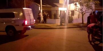 Saenz Peña: mataron de varias puñaladas a una barrendera en la vía pública (DataChaco)