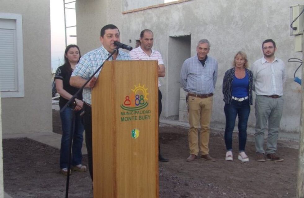 Monte Buey: se entregaron casas del plan Mi Casa 1 y 2
