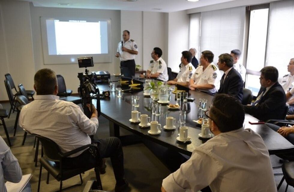 El Ministerio de Seguridad de la provincia presentó un programa para reducir los índices de violencia