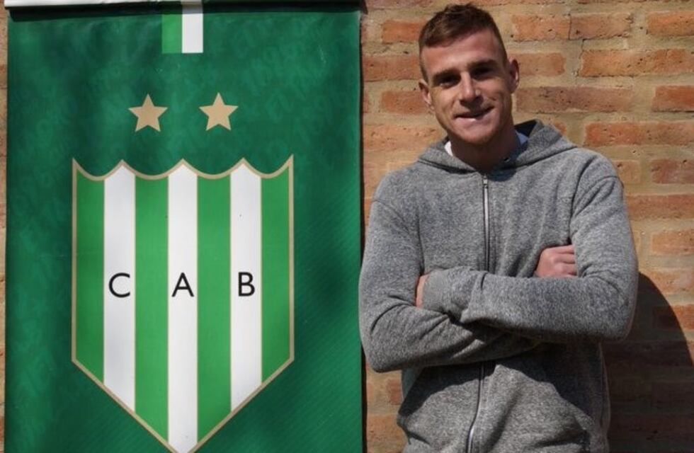 El Colo Cabrera fue presentado en Banfield