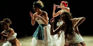 Cosecha Escénica se realiza anualmente con el objetivo de acompañar el desarrollo de la creación de obras\u002E