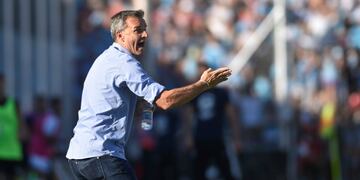 Pablo Lavallén, el mejor DT de la fecha que cerró el año en la Superliga\u002E