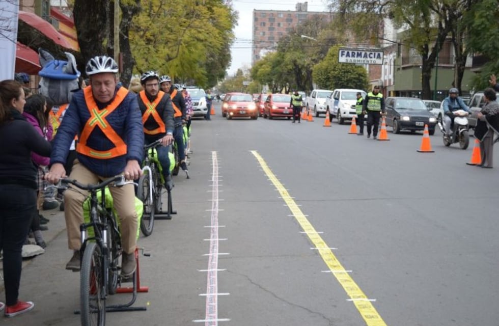 Concientizaron a colectiveros y taxistas sobre el rol del ciclista en Salta