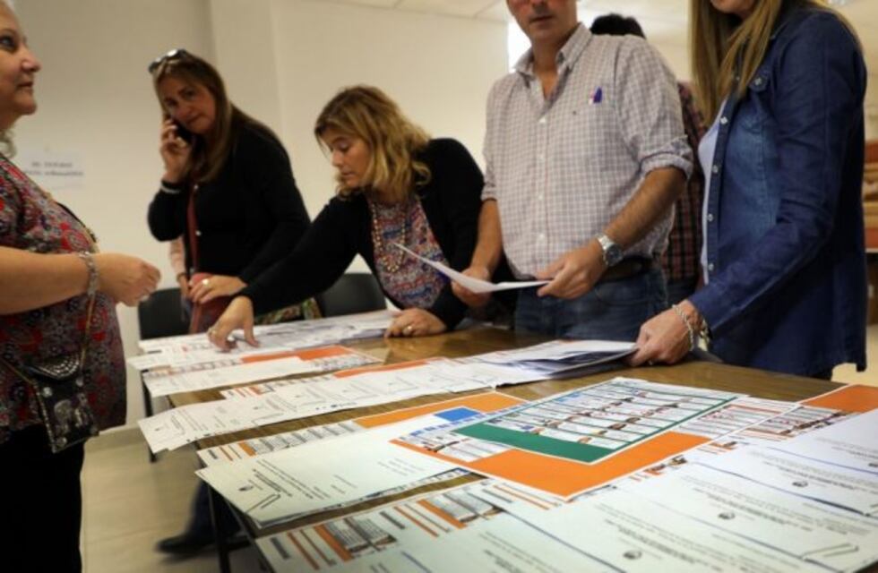 Los resultados finales de las primarias en Santa Fe tardarán una semana