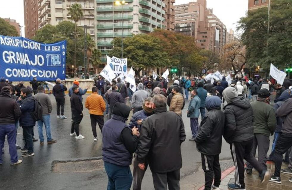 Córdoba sin colectivos: Aoita exige una solución a Schiaretti