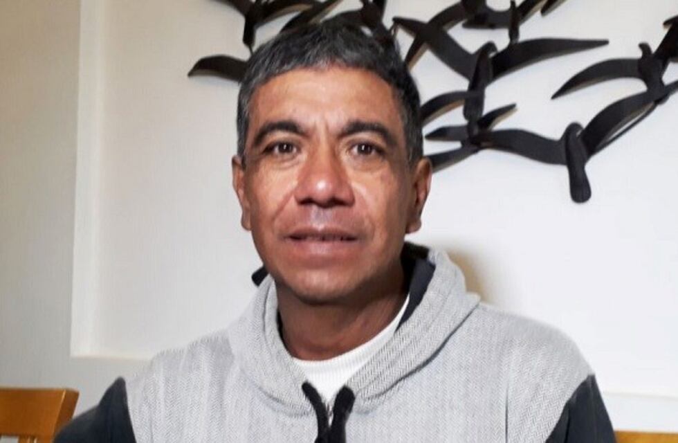 Electricista halló cheques por $5 millones, los devolvió y hubo repudio por la magra recompensa