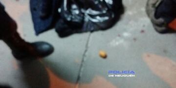 Para llevar adelante el operativo de fin de semana en Centenario se afectó a 12 patrulleros motoristas del Departamento Seguridad Móvil (De\u002EMo\u002ESe), 10 efectivos de la Comisaría 5°, cuatro móviles y 5 inspectores municipales\u002E