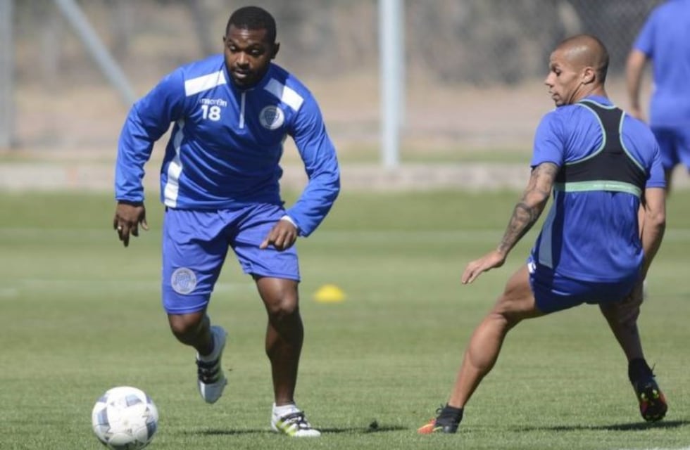 El Tomba tiene un regreso y una duda para recibir a Aldosivi