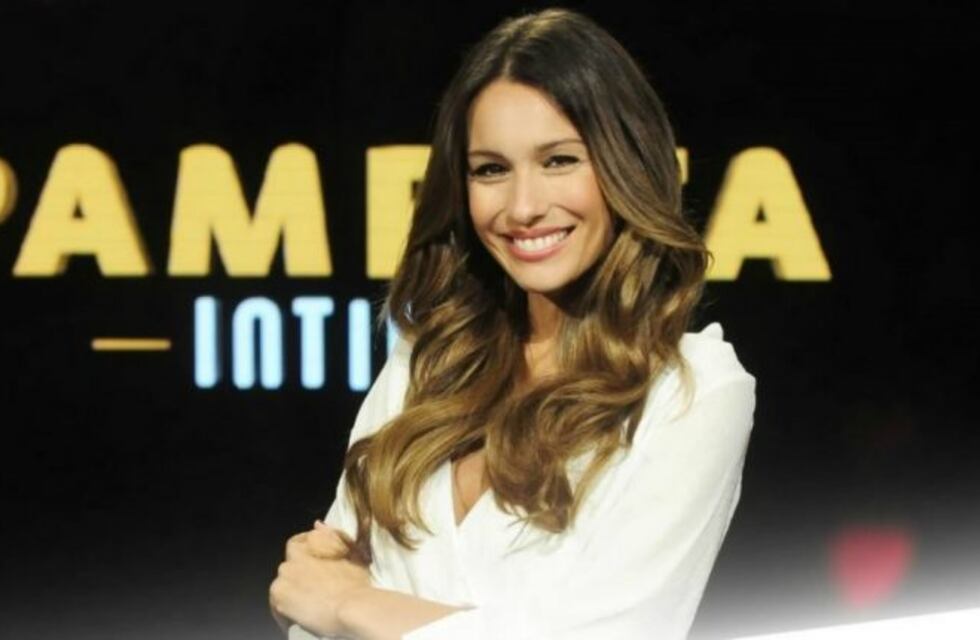 Pampita debutó en NET TV e hizo llorar a Beto Casella