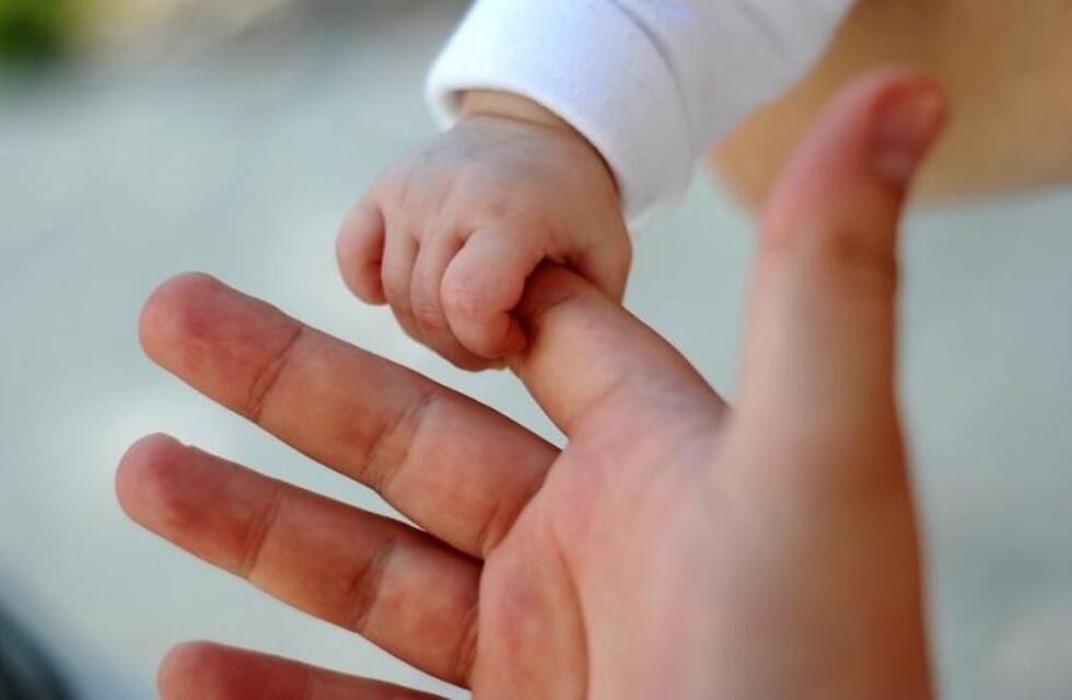 El bebé entregado por $300 por su mamá adicta está internado y quedará a cuidado del estado