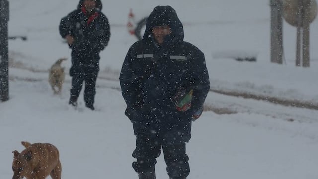 Localidades de Alta Montaña quedaron sin luz por el intenso temporal de nieve