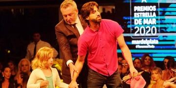 Premios Estrella de Mar: un director de teatro simuló un corte en el brazo como modo de protesta