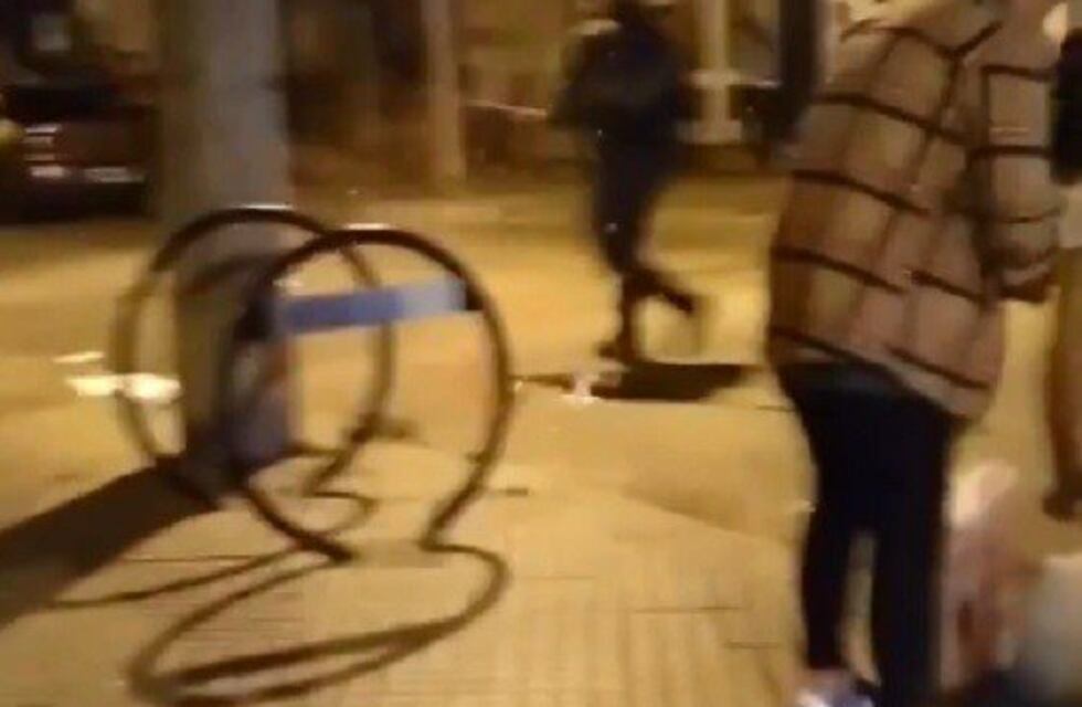 Año Nuevo violento: fiesta callejera en zona noroeste terminó con disturbios y balas de gomas