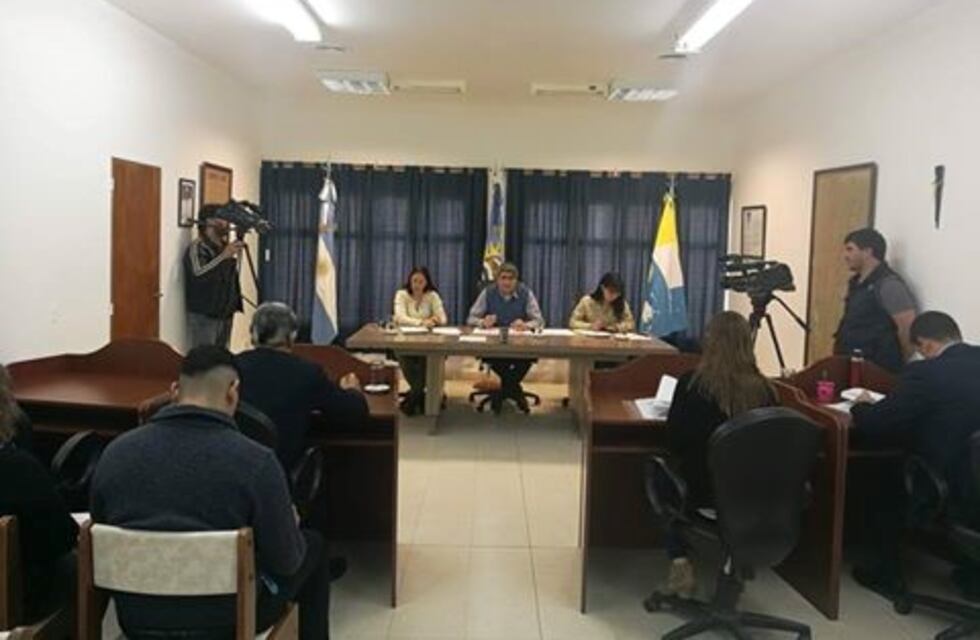 Puerto San Julián: reconocimiento a vecina por diseñar la bandera de la ciudad