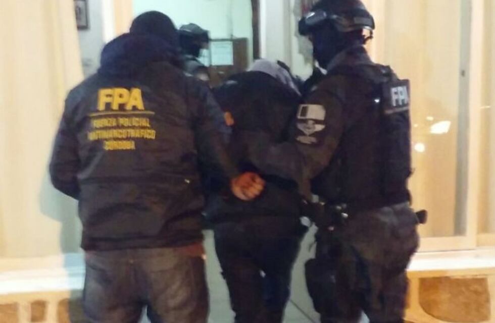 La FPA desbarató un punto de venta de drogas en La Falda