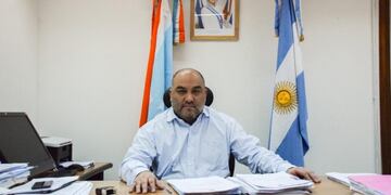 Secretario de Hacienda Victor Dias