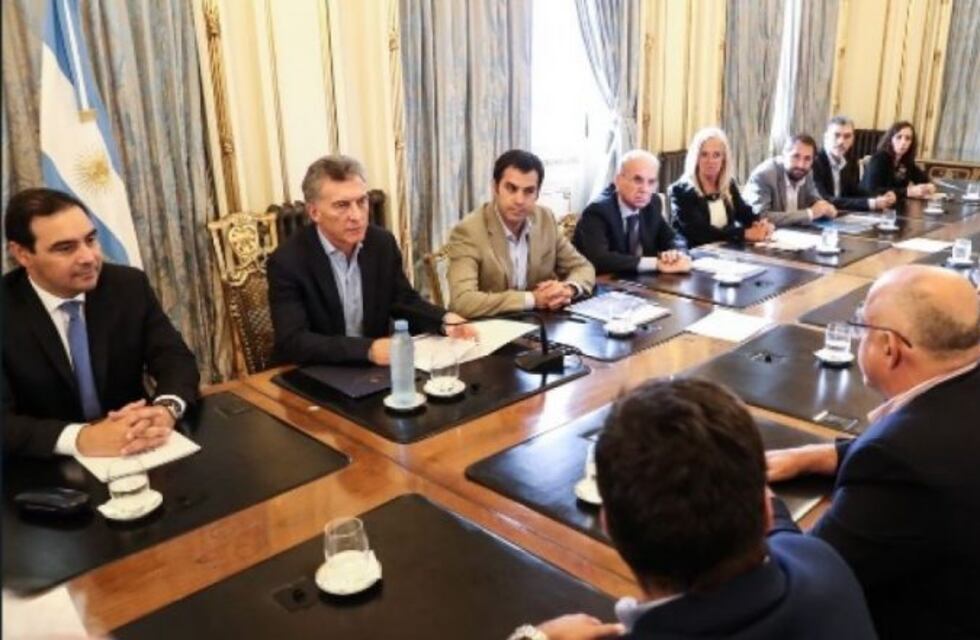 Macri y Valdés se reunieron por obras en Corrientes