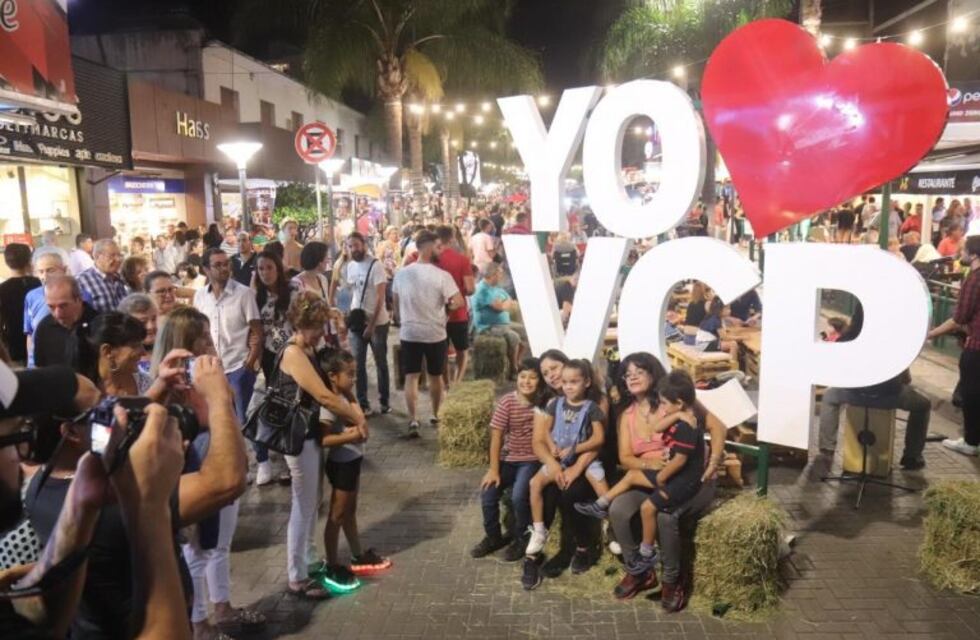 Expectativas en Carlos Paz tras el anuncio oficial de que "habrá temporada de verano en todo el país"