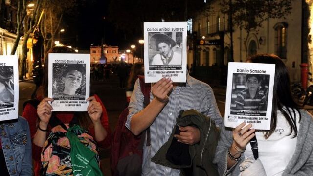 Marcha en contra del gatillo fácil San Miguel del Monte\u002E (Foto: Rolando Andrade Stracuzzi/Clarín)