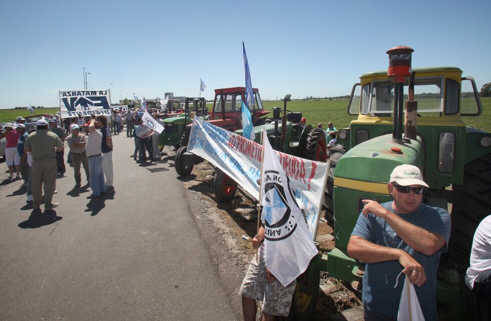 Paro del campo: la Mesa de Enlace confirmó que la medida sigue pese a la reapertura parcial de las exportaciones de maíz
